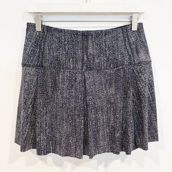 Lululemon TALL Lost in Pace Athletic Skort Black Size 6 - Picture 8 of 9
